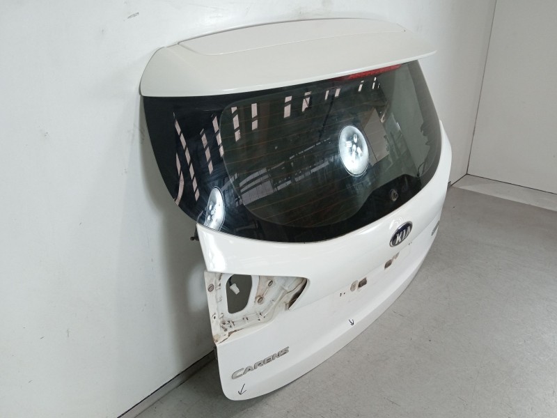 Recambio de porton trasero para kia carens iv 1.7 crdi referencia OEM IAM 73700A4040  