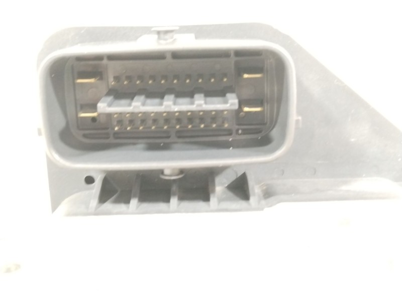 Recambio de abs para mazda 6 lim. (gh) 2.5 170cv luxury (4-ptas.) referencia OEM IAM GAM7437A0 1338004451 