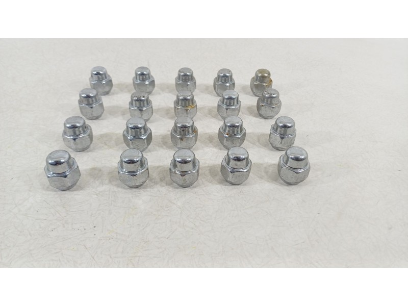 Recambio de tornillos rueda para kia sorento () referencia OEM IAM 5295014140  