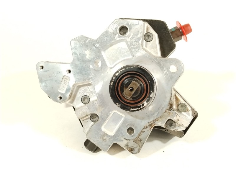Recambio de bomba inyeccion para kia carens iii monospace (un) 2.0 crdi 115 referencia OEM IAM 3310027400 0445010121 