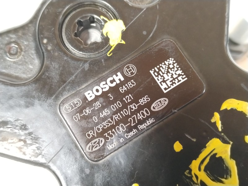 Recambio de bomba inyeccion para kia carens iii monospace (un) 2.0 crdi 115 referencia OEM IAM 3310027400 0445010121 