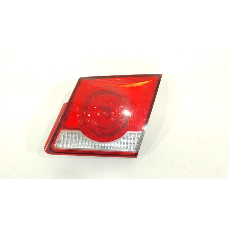 Recambio de piloto trasero derecho en porton para chevrolet cruze (j300) 2.0 cdi referencia OEM IAM 96830495  