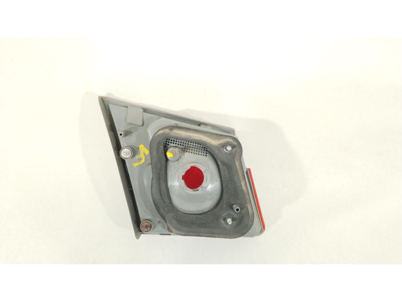 Recambio de piloto trasero derecho en porton para chevrolet cruze (j300) 2.0 cdi referencia OEM IAM 96830495  