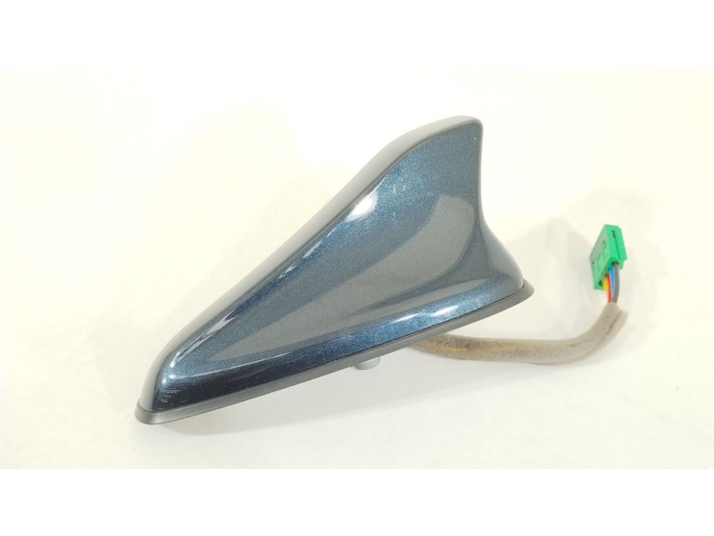 Recambio de antena para kia sorento () referencia OEM IAM 95460L2000  