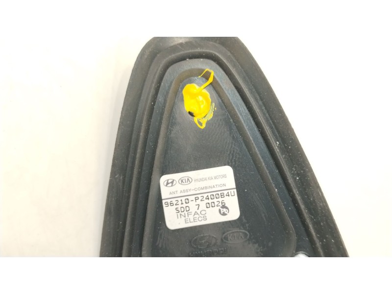 Recambio de antena para kia sorento () referencia OEM IAM 95460L2000  