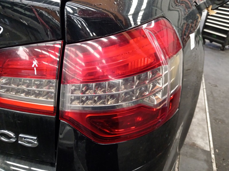 Recambio de piloto trasero derecho para citroën c5 iii (rd_) 2.0 hdi 140 referencia OEM IAM 6351LS  