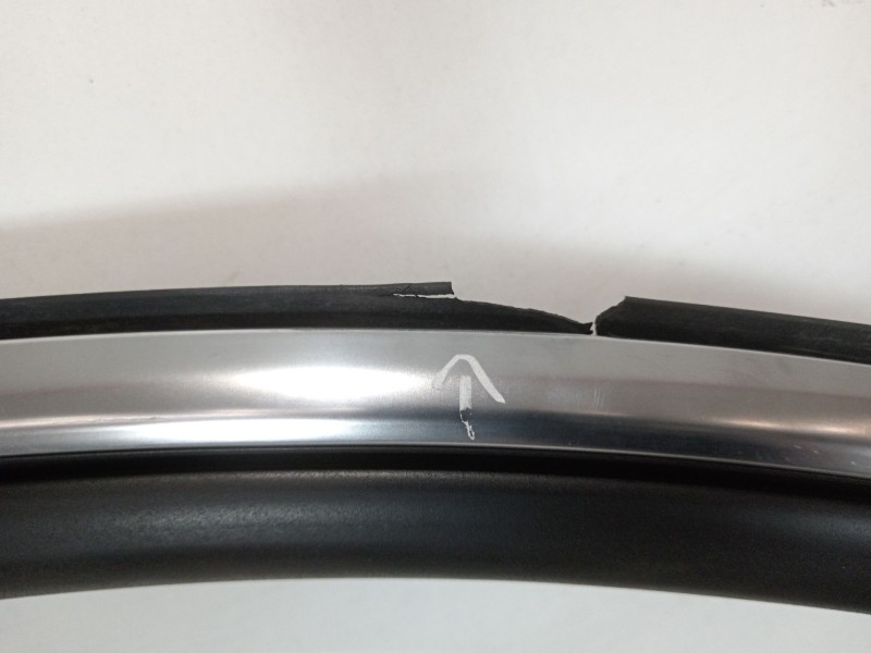 Recambio de puerta delantera derecha para kia sorento () referencia OEM IAM 76004P2000  