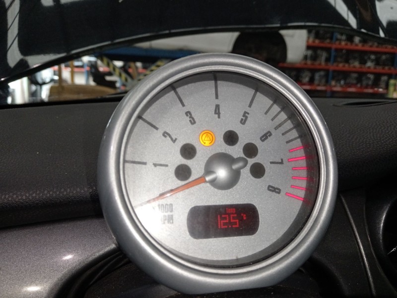 Recambio de cuadro instrumentos para mini mini (r50, r53) cooper referencia OEM IAM 62116936294 AR0041075 RG21443025