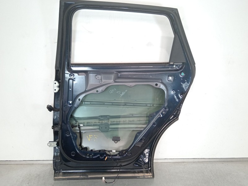 Recambio de puerta trasera derecha para kia sorento () referencia OEM IAM 77004P2000  