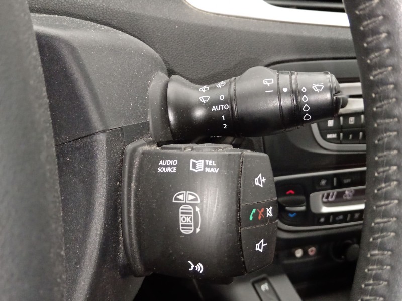 Recambio de mando luces para renault grand scénic iii (jz0/1_) 1.9 dci referencia OEM IAM   