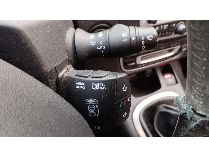 Recambio de mando luces para renault grand scenic iii bose edition referencia OEM IAM   
