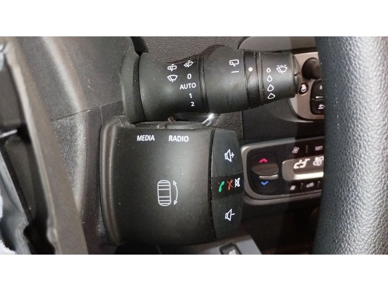 Recambio de mando luces para renault scénic iii (jz0/1_) 1.2 tce referencia OEM IAM   