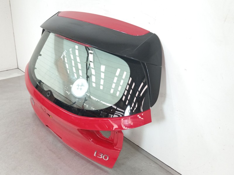 Recambio de porton trasero para hyundai i30 (pde, pd, pden) 1.5 referencia OEM IAM 73700G4010  