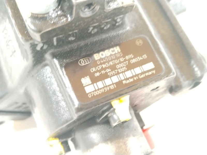 Recambio de bomba inyeccion para opel insignia berlina cosmo referencia OEM IAM 55571005 0445010193 