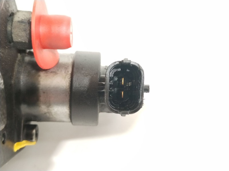 Recambio de bomba inyeccion para opel insignia berlina cosmo referencia OEM IAM 55571005 0445010193 