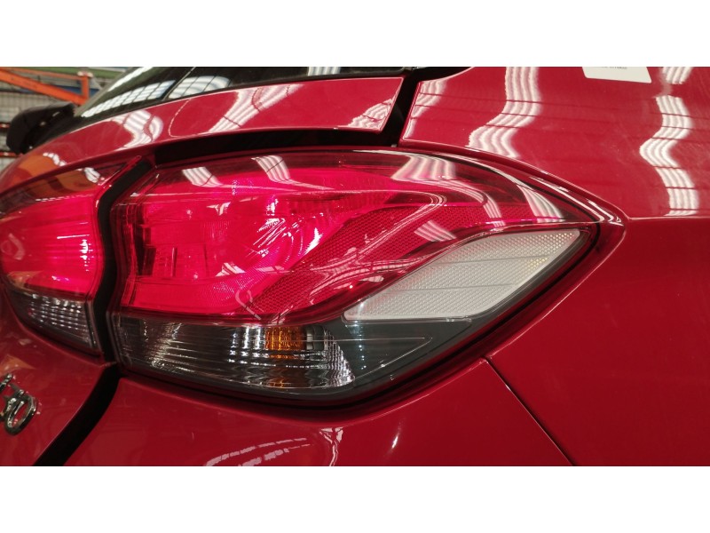 Recambio de piloto trasero derecho para hyundai i30 (pde, pd, pden) 1.5 referencia OEM IAM 92402G4000  