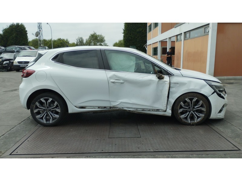 renault clio v (b7_) del año 2020