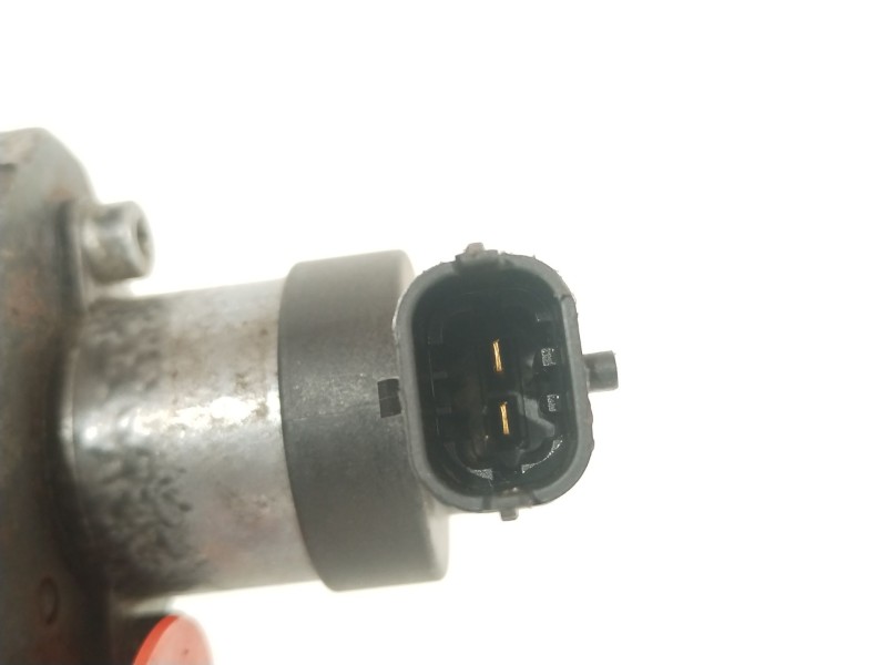 Recambio de bomba inyeccion para kia carens iv 1.7 crdi referencia OEM IAM 331002A420 0445010206 