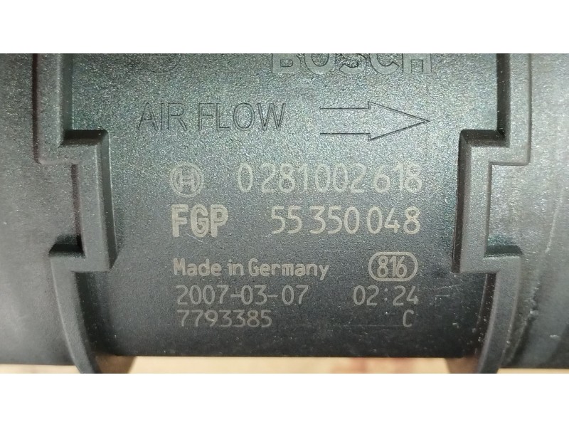 Recambio de caudalimetro para chevrolet captiva (c100, c140) 2.0 d referencia OEM IAM 55350048 7793385 0281002618