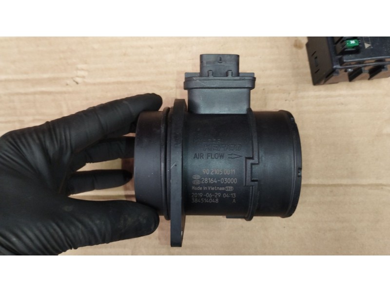 Recambio de caudalimetro para hyundai ioniq (ae) 1.6 gdi hybrid referencia OEM IAM 2816403000 9021050011 384514048