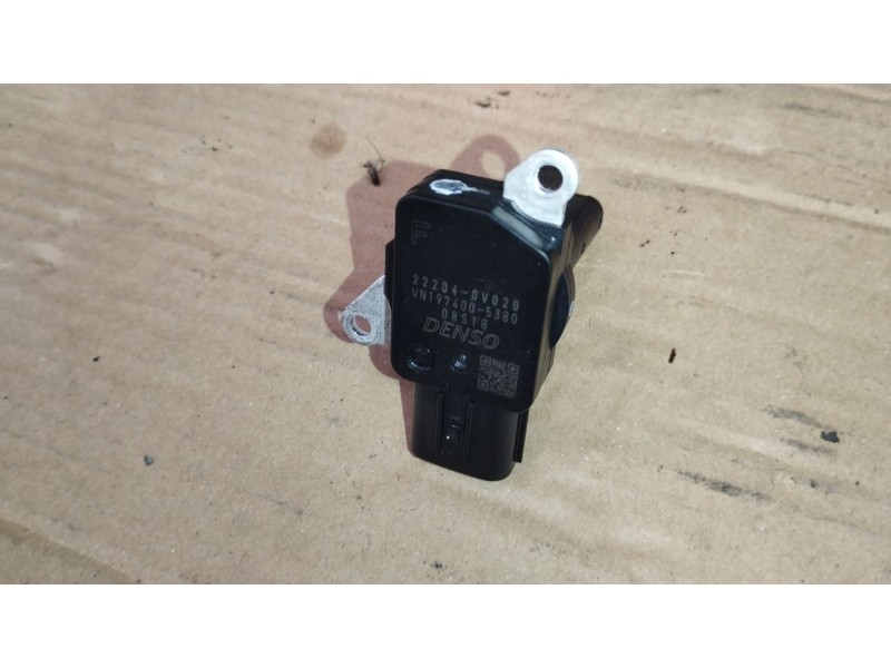 Recambio de caudalimetro para toyota auris (_e18_) 1.8 hybrid (zwe186_) referencia OEM IAM 222040V020 VN1974005380 1974005380