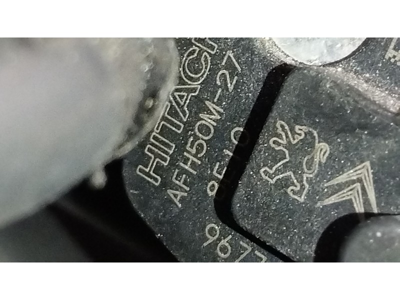 Recambio de caudalimetro para peugeot rifter 1.5 bluehdi 100 referencia OEM IAM 9677093080 AFH50M-27 
