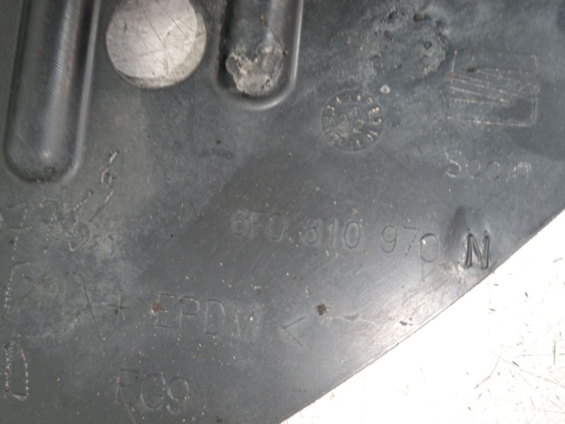 Recambio de paso de rueda trasero derecho para seat ibiza (kj1) fr referencia OEM IAM 6F0810970  