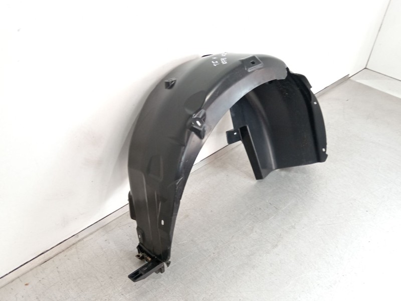 Recambio de paso de rueda trasero izquierdo para seat ibiza (kj1) fr referencia OEM IAM 6F0810969  