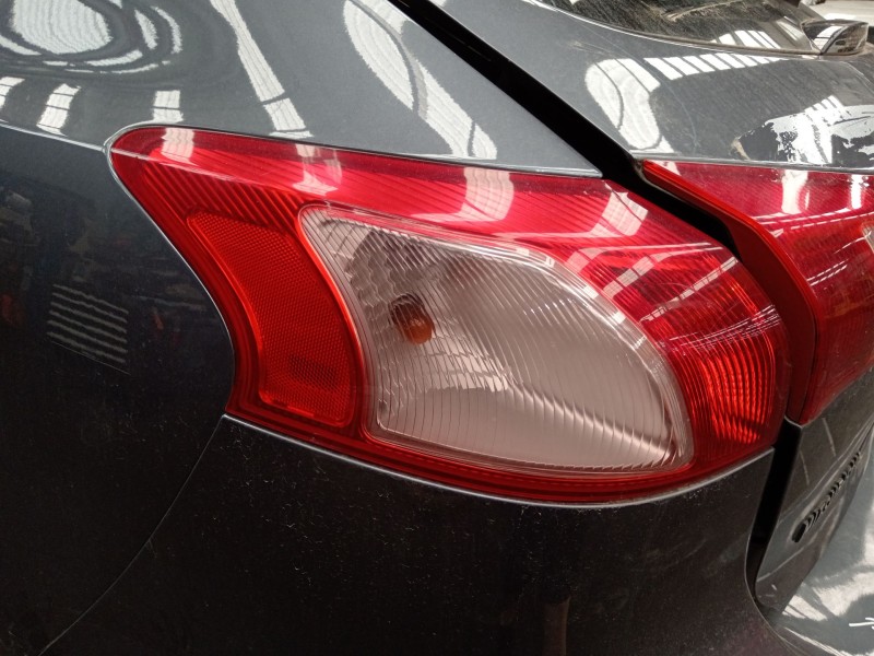 Recambio de piloto trasero izquierdo para mitsubishi lancer viii (cy_a, cz_a) 1.5 referencia OEM IAM 8330A277  