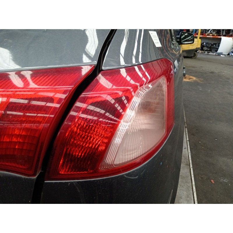 Recambio de piloto trasero derecho para mitsubishi lancer viii (cy_a, cz_a) 1.5 referencia OEM IAM 8330A278  