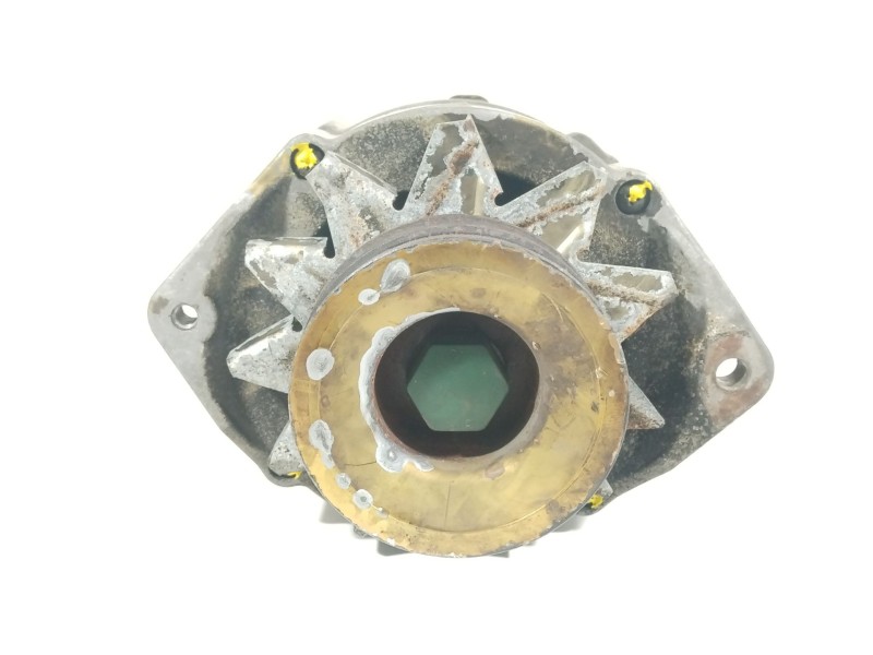 Recambio de alternador para nissan serena (c23) 2.0 d referencia OEM IAM 9120335000  