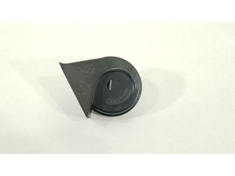 Recambio de claxon para kia sorento () referencia OEM IAM 96621L2000  