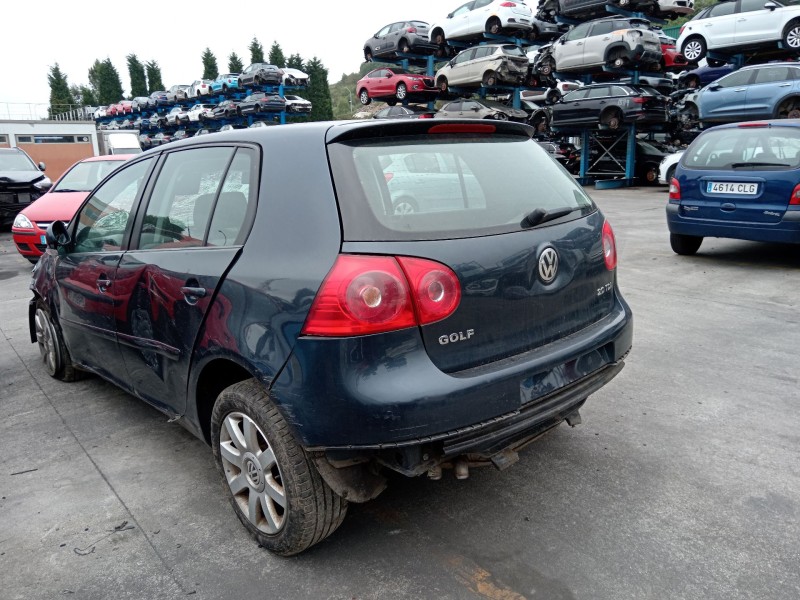 volkswagen golf v (1k1) del año 2004