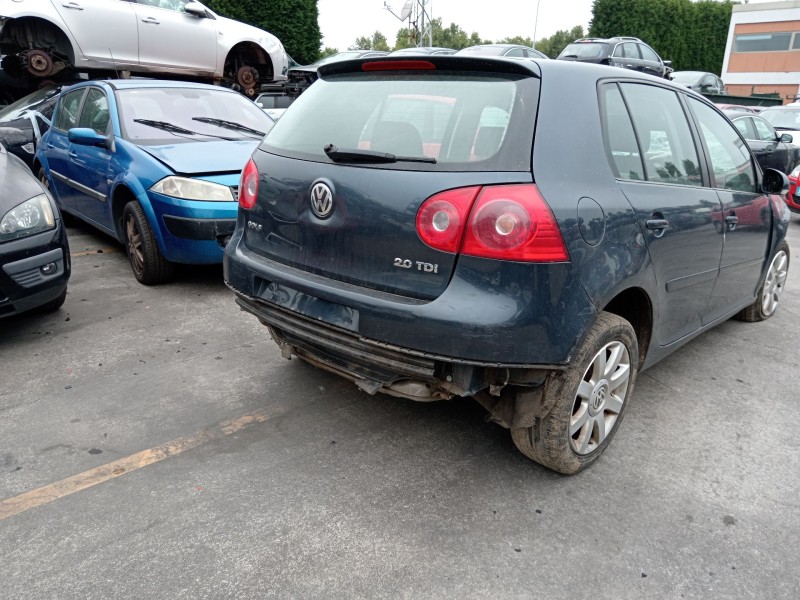 volkswagen golf v (1k1) del año 2004