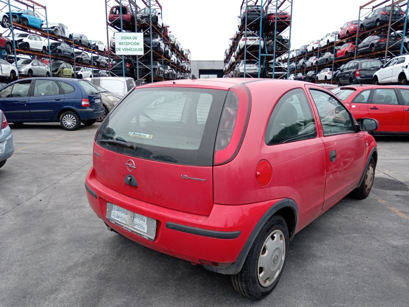 opel corsa d (s07) del año 2006