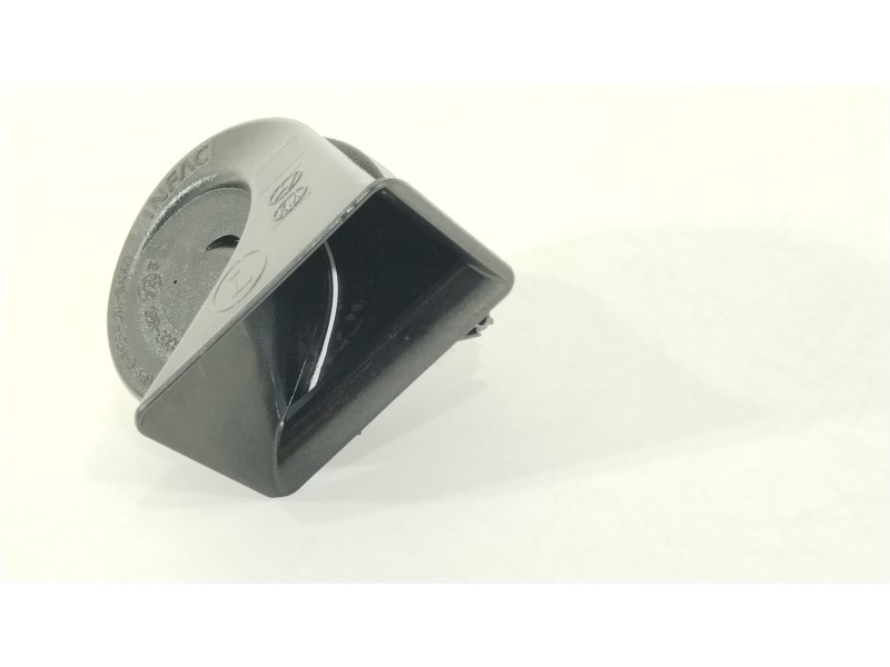 Recambio de claxon para kia sorento () referencia OEM IAM 96611L2000  