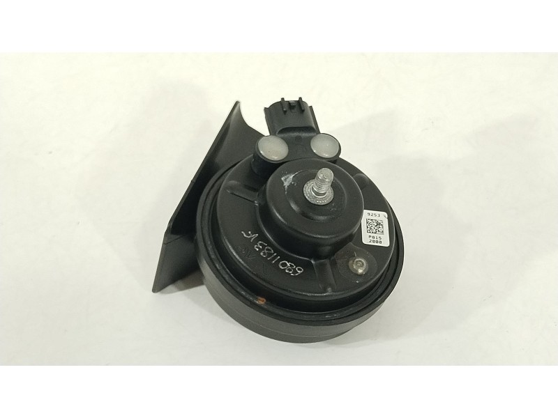 Recambio de claxon para kia sorento () referencia OEM IAM 96611L2000  