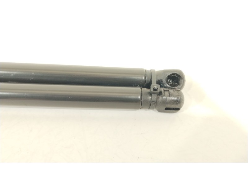Recambio de amortiguadores maletero / porton para kia sorento () referencia OEM IAM 81840P2000 81830P2000 