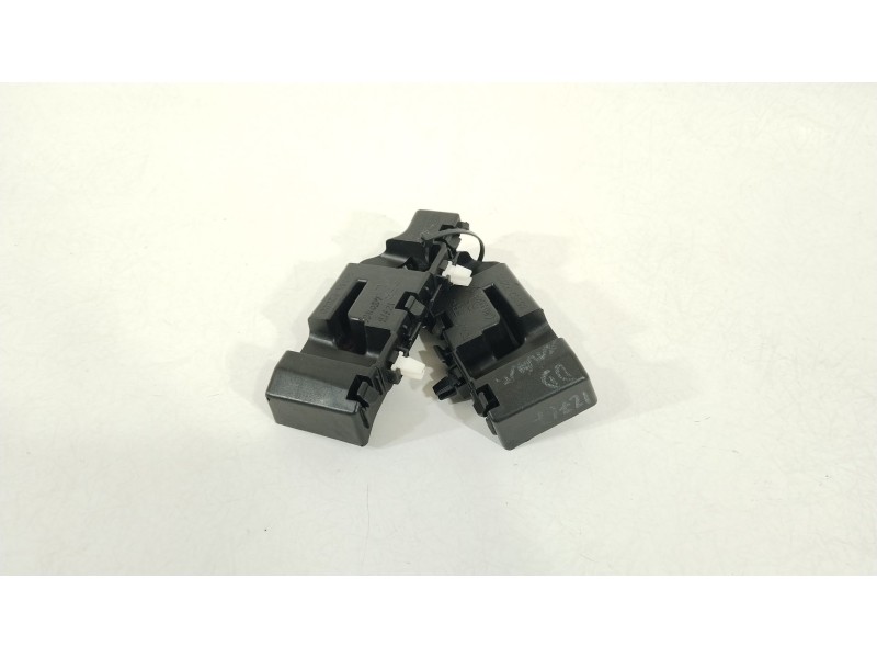 Recambio de soporte paragolpes delantero para kia sorento () referencia OEM IAM 86551P2000 86552P2000 