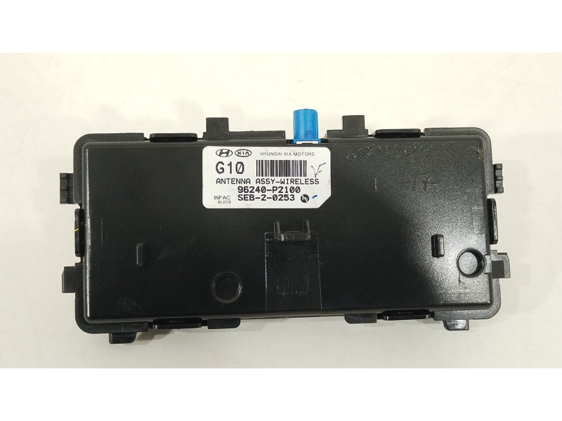 Recambio de antena para kia sorento () referencia OEM IAM 96240P2100  