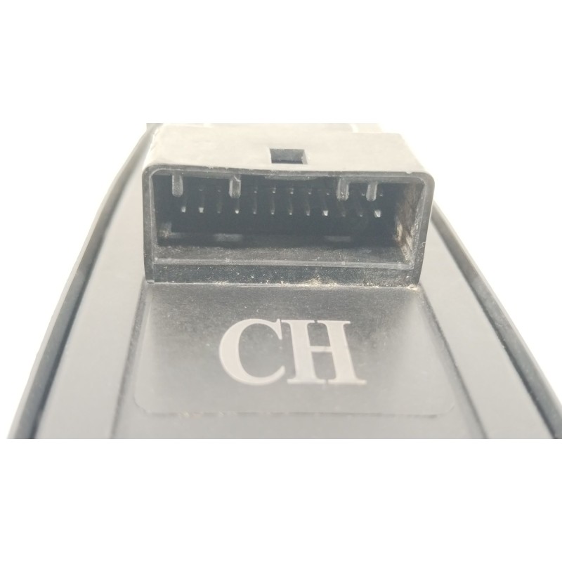 Recambio de mando elevalunas delantero izquierdo para nissan qashqai iii (j12) 1.3 dig-t referencia OEM IAM 254016UB3A  