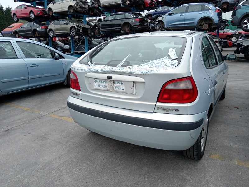 renault megane i (ba0/1_) del año 2001