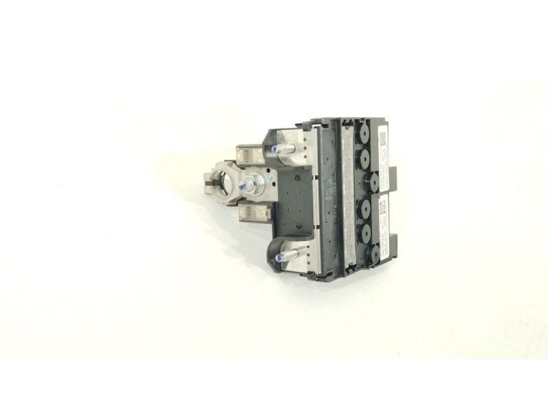 Recambio de caja reles / fusibles para nissan qashqai iii (j12) 1.3 dig-t referencia OEM IAM 240126UB3C  