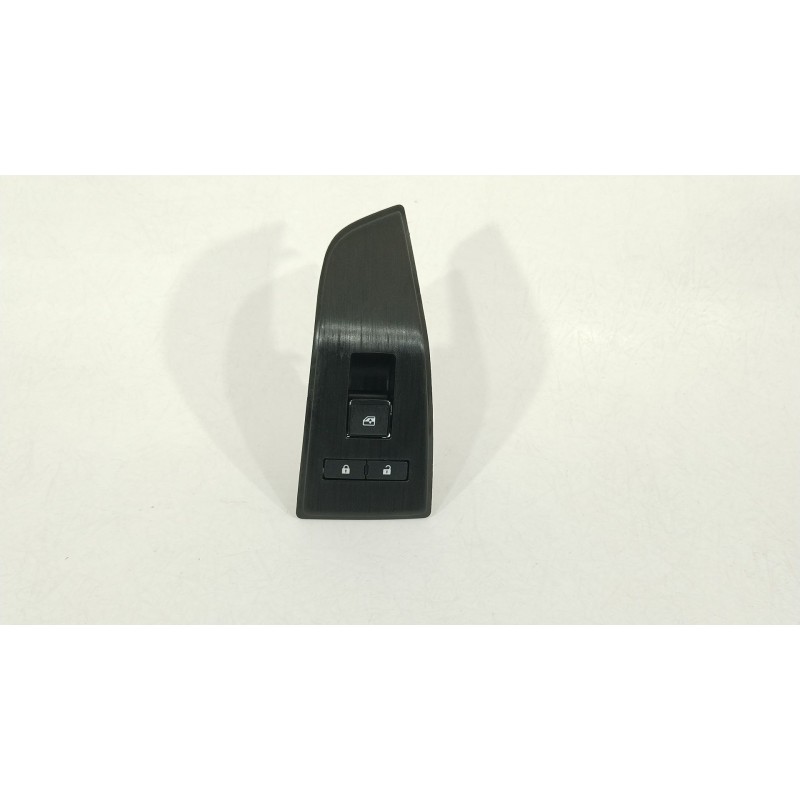 Recambio de mando elevalunas delantero derecho para nissan qashqai iii (j12) 1.3 dig-t referencia OEM IAM 254116XL0A  