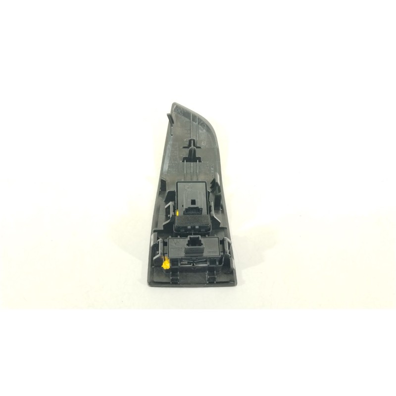 Recambio de mando elevalunas delantero derecho para nissan qashqai iii (j12) 1.3 dig-t referencia OEM IAM 254116XL0A  