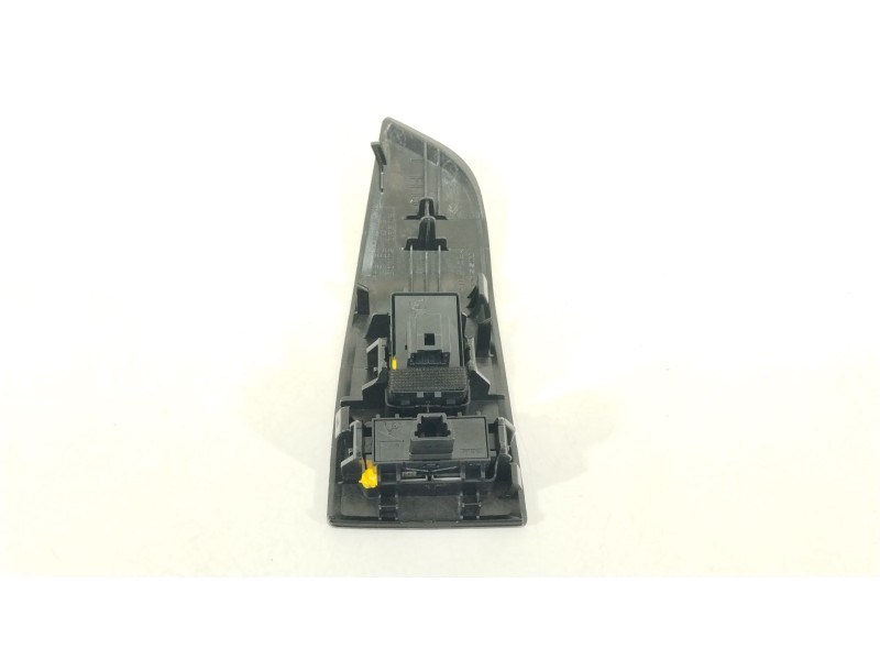 Recambio de mando elevalunas delantero derecho para nissan qashqai iii (j12) 1.3 dig-t referencia OEM IAM 254116XL0A  