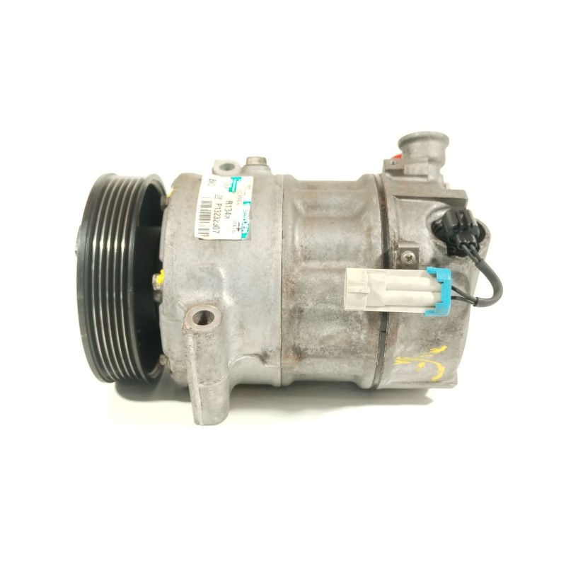 Recambio de compresor aire acondicionado para opel insignia a (g09) 2.0 cdti (68) referencia OEM IAM 13232307  
