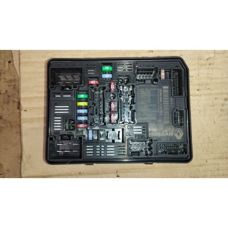 Recambio de caja reles / fusibles para renault clio v (b7_) 1.3 tce 130 (b7mf) referencia OEM IAM 284B61704R  