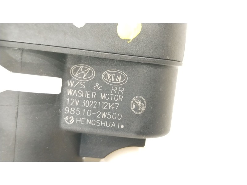 Recambio de deposito limpia para kia sorento () referencia OEM IAM 98610P2500 98611P2600 985102W500