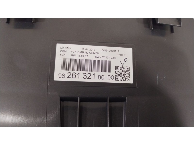 Recambio de cuadro instrumentos para opel crossland x / crossland (p17, p2qo) 1.2 (75) referencia OEM IAM 9826132180  